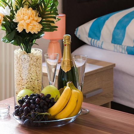 Guesthouse Vila Puzic บันยาลูกา ภายนอก รูปภาพ